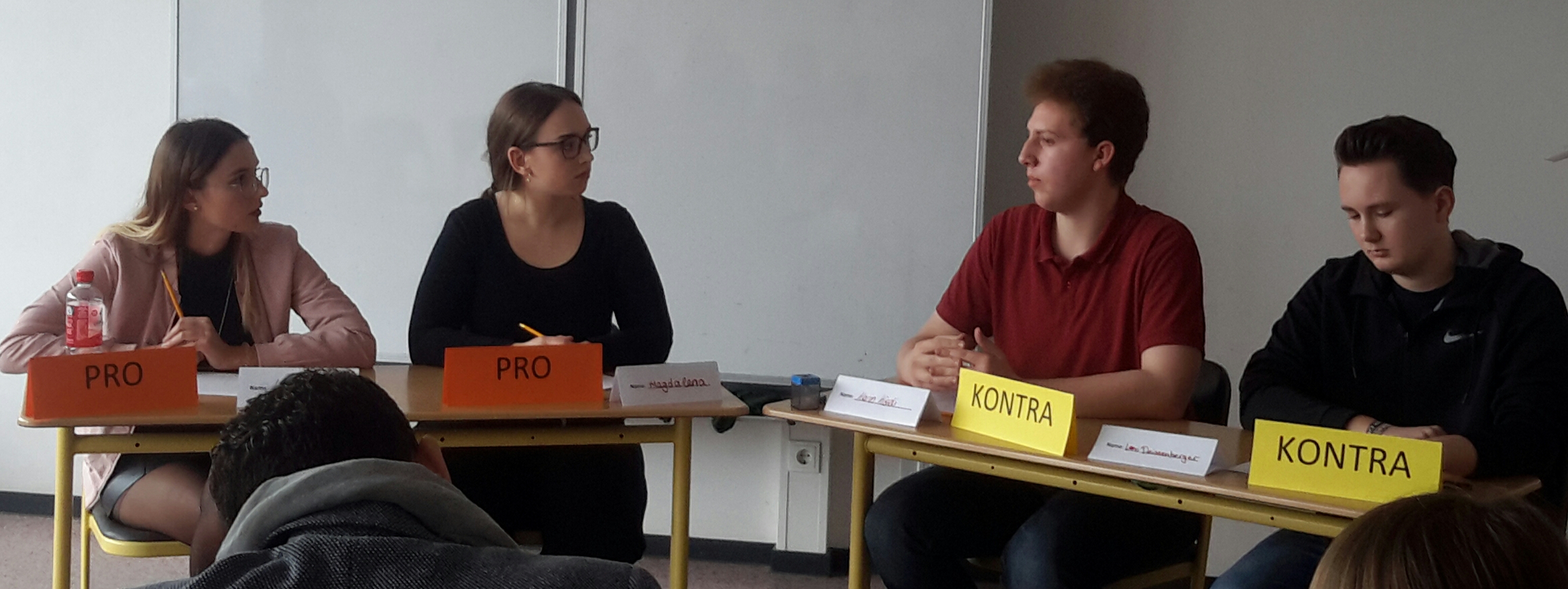 Regionalwettbewerb Jugend debattiert am 20.02.2018 in der Otto-Hahn-Schule