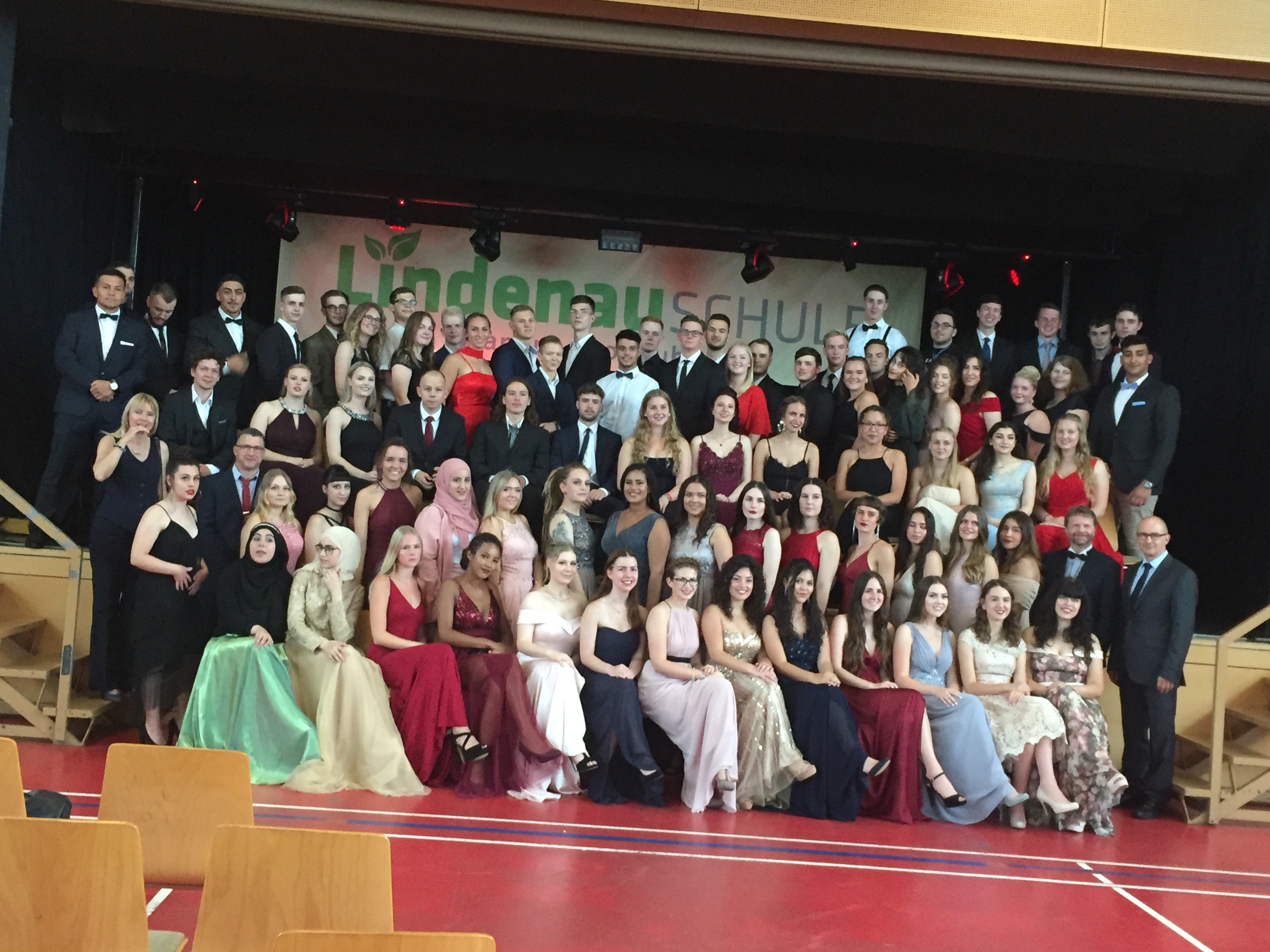 Akademische Feier und Abi-Ball an der Lindenauschule