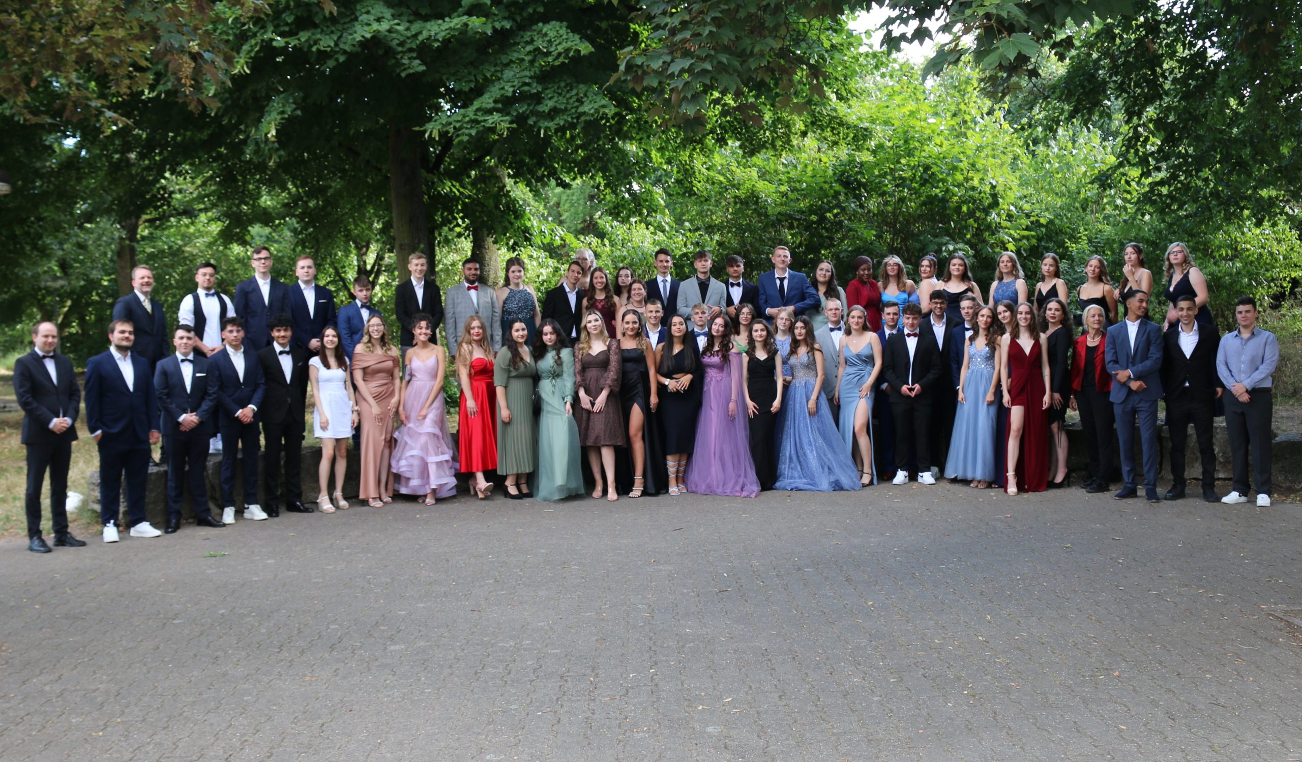 Lindenauschule entlässt ihre Abiturientinnen und Abiturienten