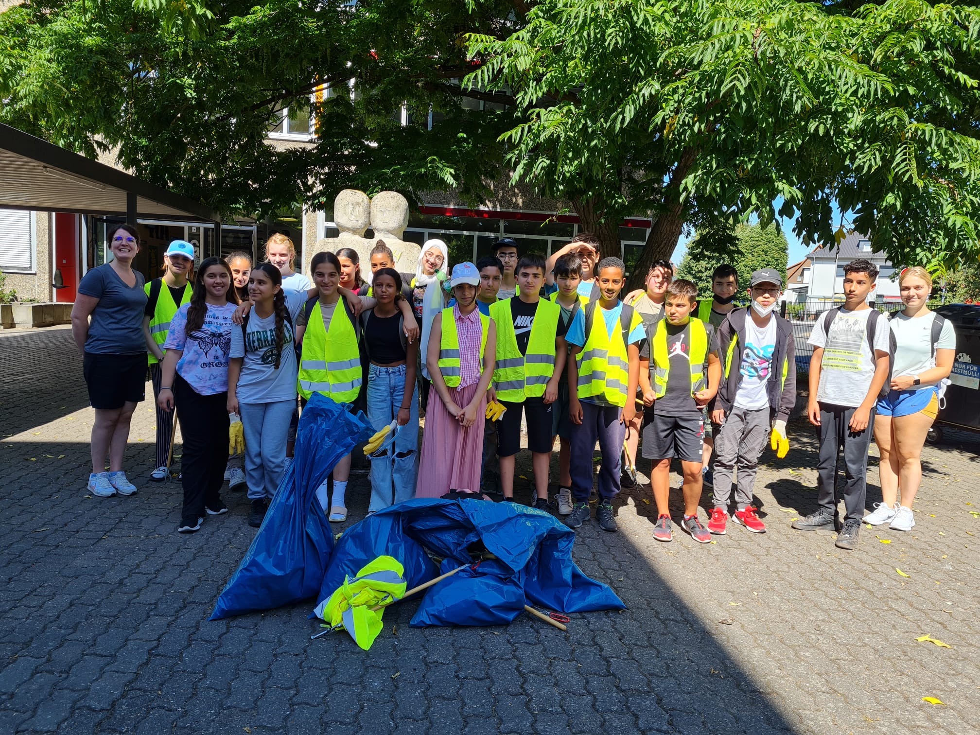 Sauberkeitspaten der Lindenauschule wieder in Aktion