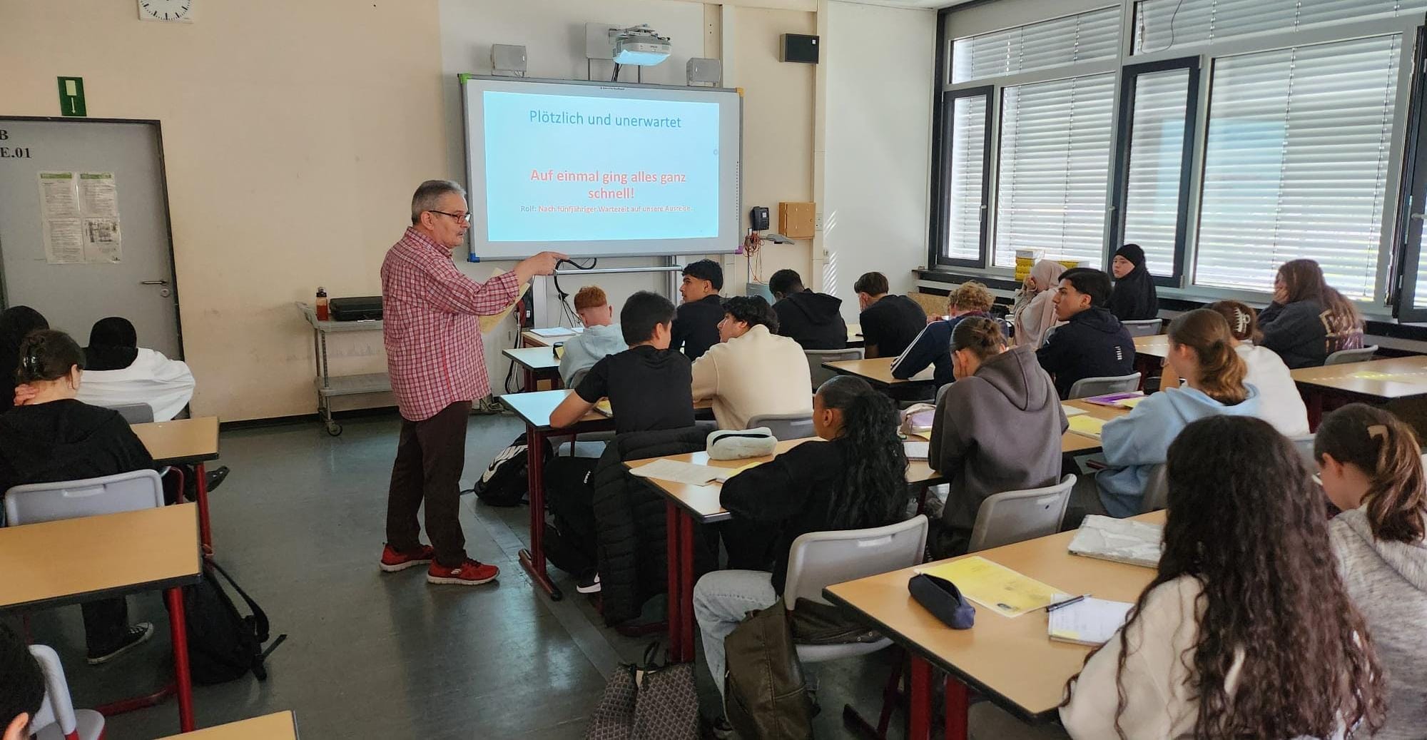 Zeitzeuge berichtet an der Lindenauschule über sein Leben in der DDR