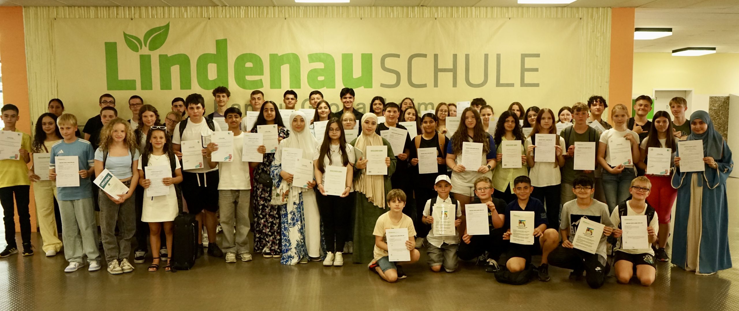 Lindenauschule würdigt engagierte Schülerinnen und Schüler